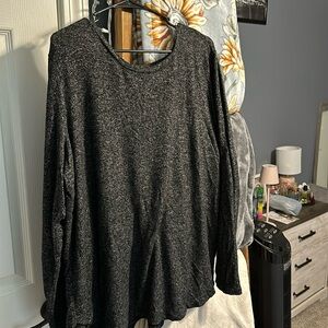 Women’s Long Sleeve Shirt